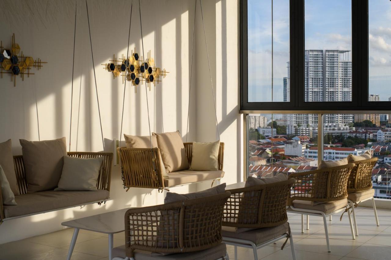 The Granite Luxury Hotel Penang George Town Exterior photo